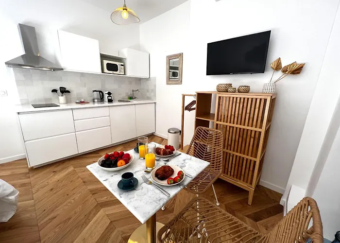 Le Comte - Heart Of - With Ac アパート